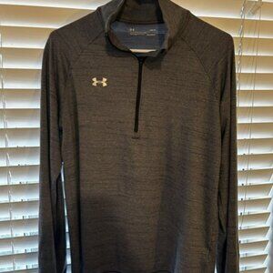 Under Armour Headgear quarter zip - size large